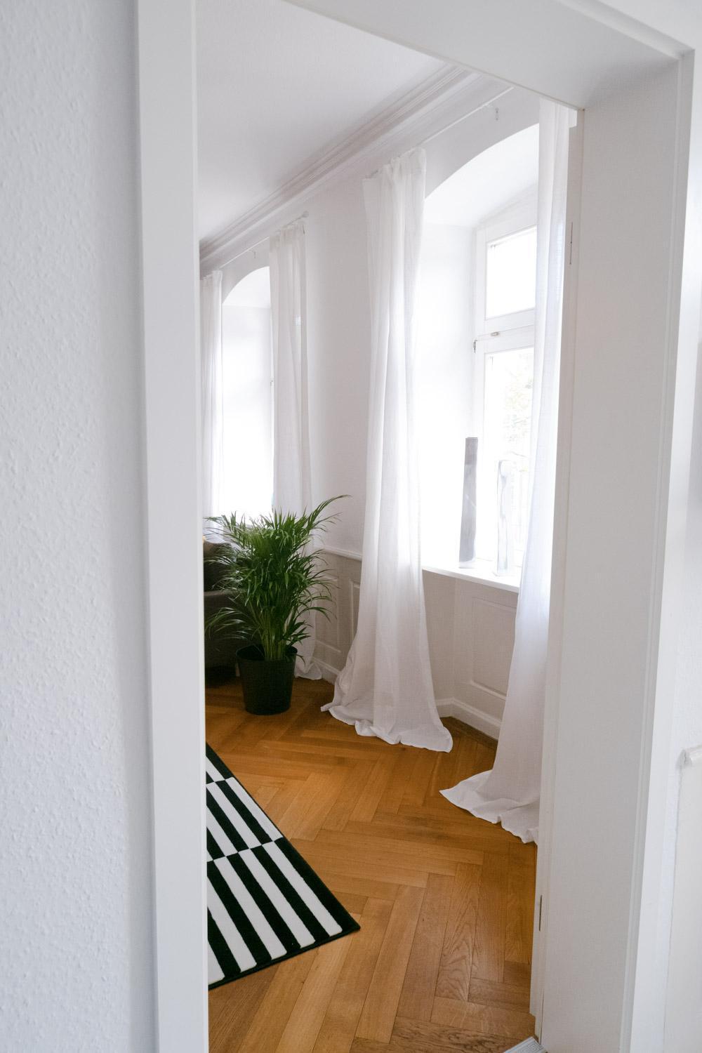 Bella Casa - Business&Family - 2 Zimmer Direkt Neben Schloss, Parkplatz, Smarttv, Netflix, Waschmaschine, 24H Checkin, 71Qm, Kingsizebett, Hotelbettwaesche Ludwigsburg Exterior photo