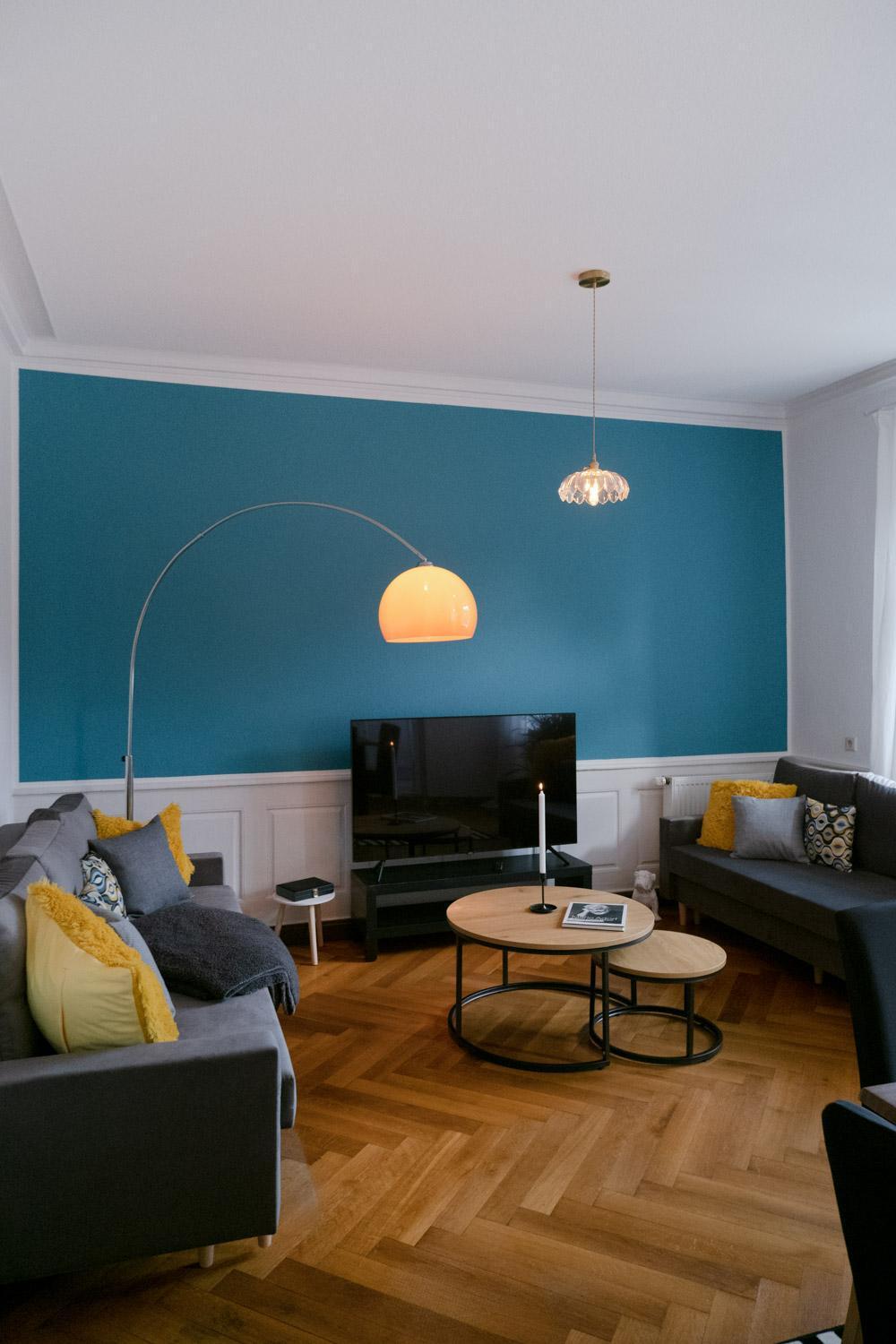 Bella Casa - Business&Family - 2 Zimmer Direkt Neben Schloss, Parkplatz, Smarttv, Netflix, Waschmaschine, 24H Checkin, 71Qm, Kingsizebett, Hotelbettwaesche Ludwigsburg Exterior photo
